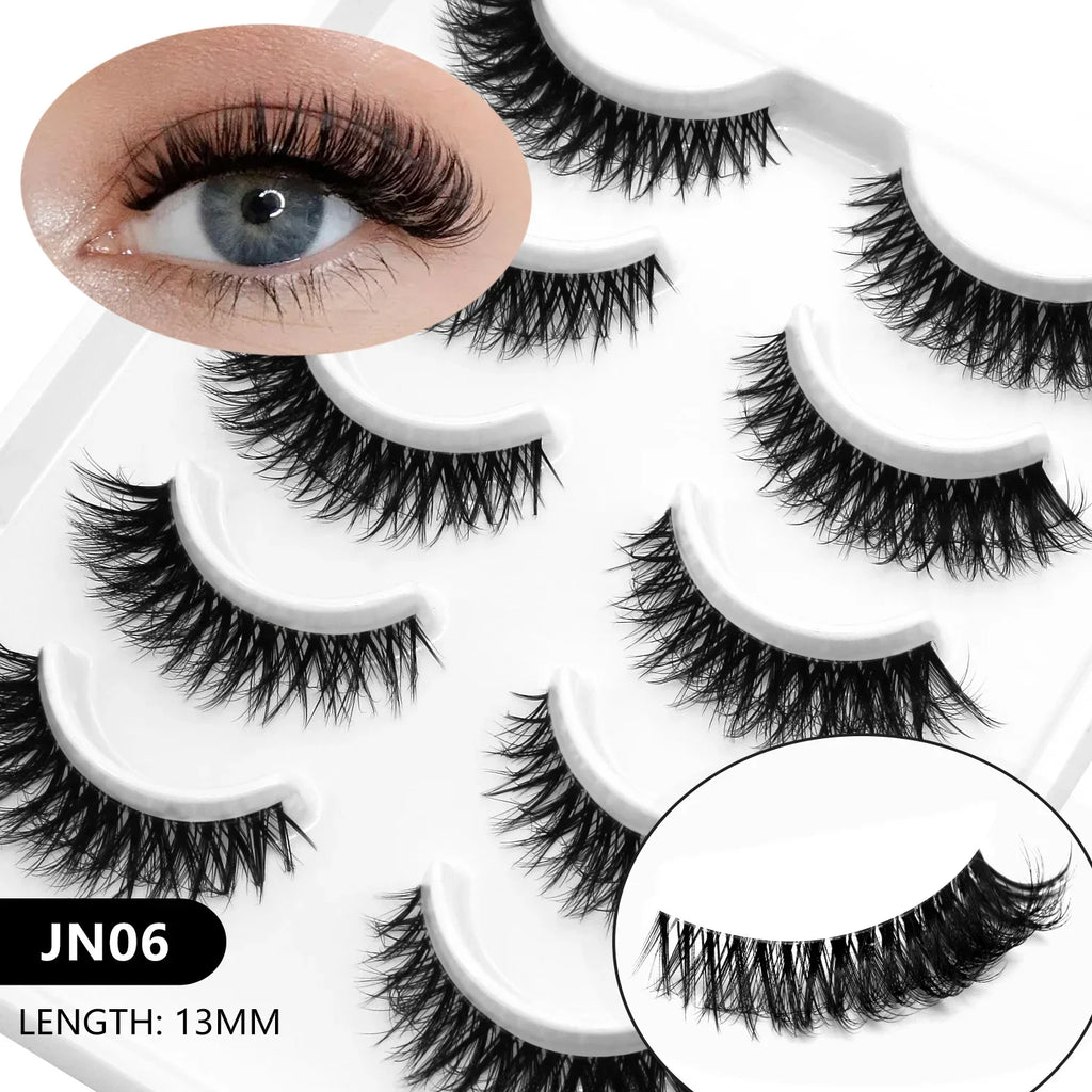 Natural Cat Eye Lashes — Soft Wispy