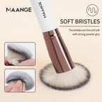 Foundation Brush with Case