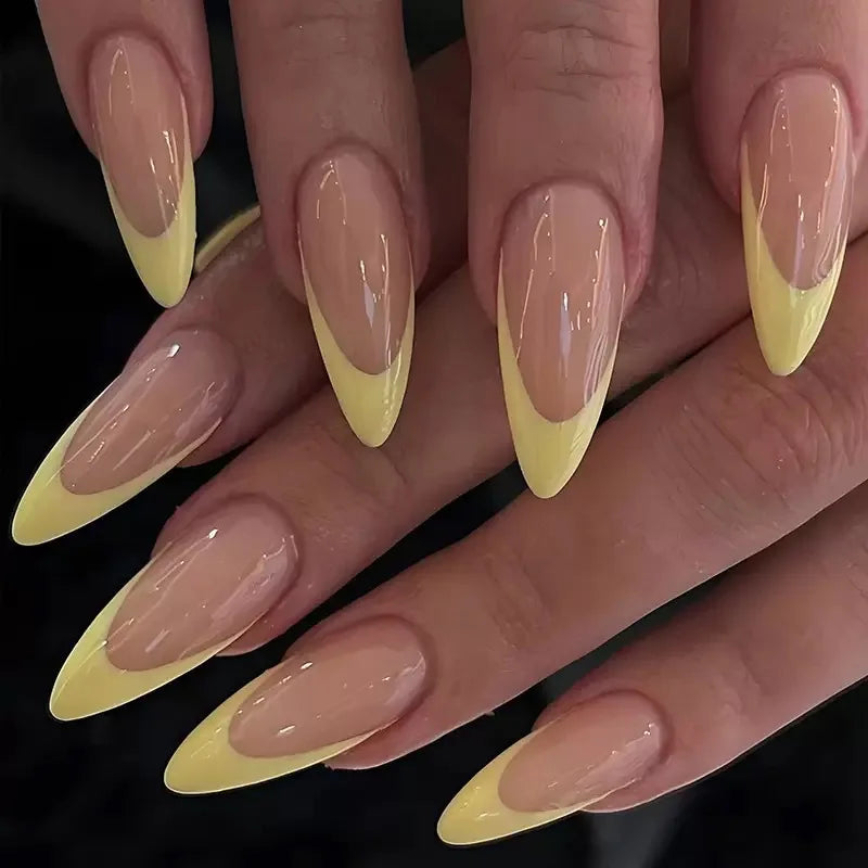Long Stiletto Press-On Nails — Pink