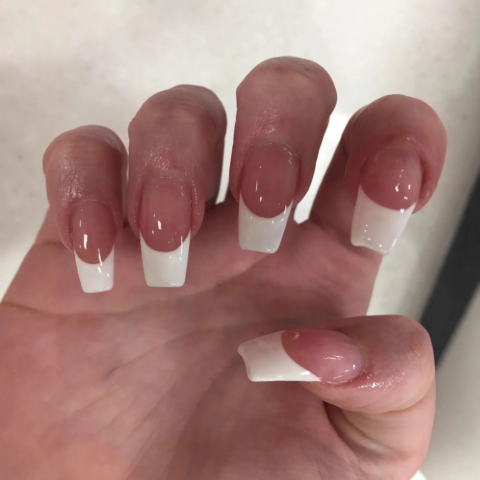 Long Stiletto Press-On Nails — Pink